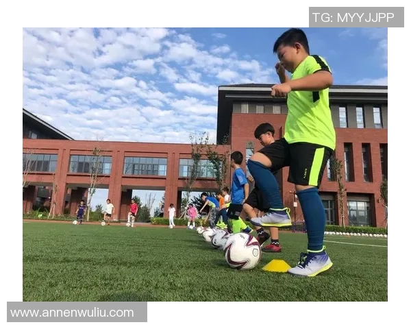 五年校园足球发展回顾与展望促进青少年全面素质提升与健康成长